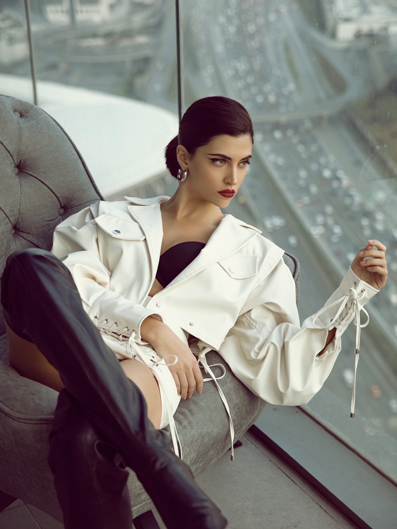 Alina Jacket Thumbnail 2
