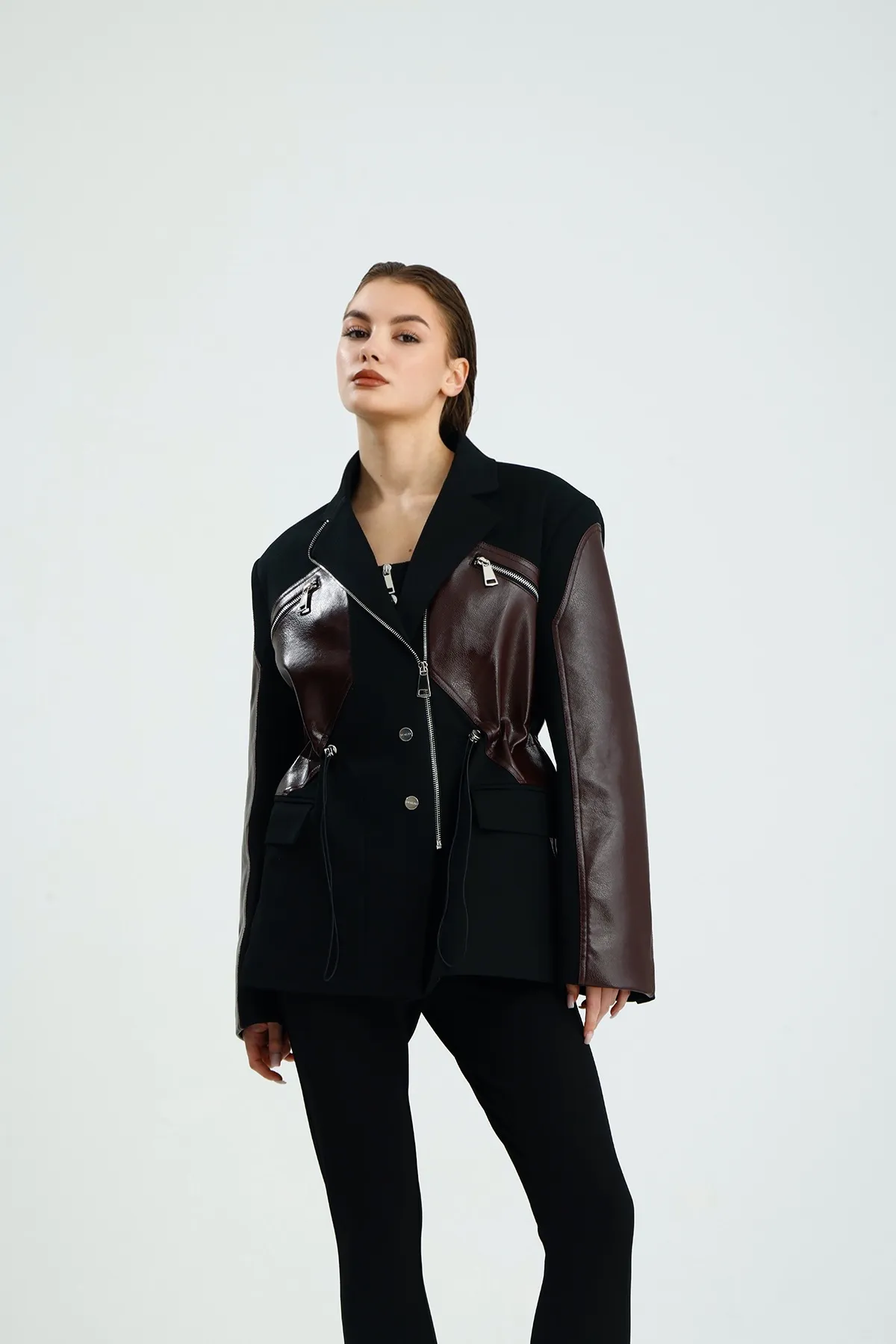 Kim Blazer Thumbnail 2